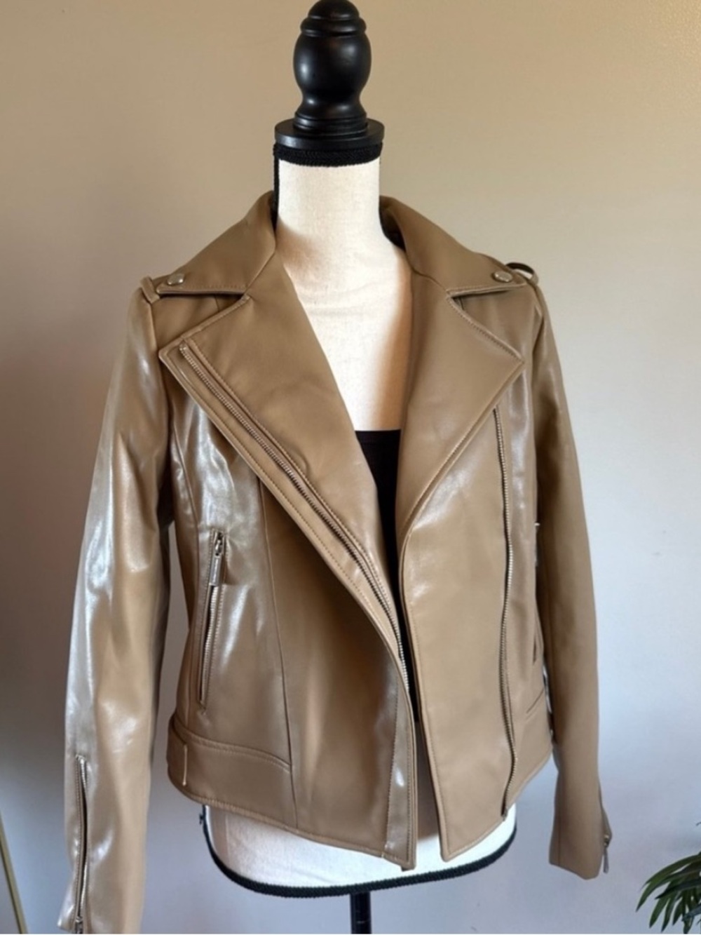 NWT - Michael Kors Tan Genuine Leather Moto Jacket - Picture 2 of 5